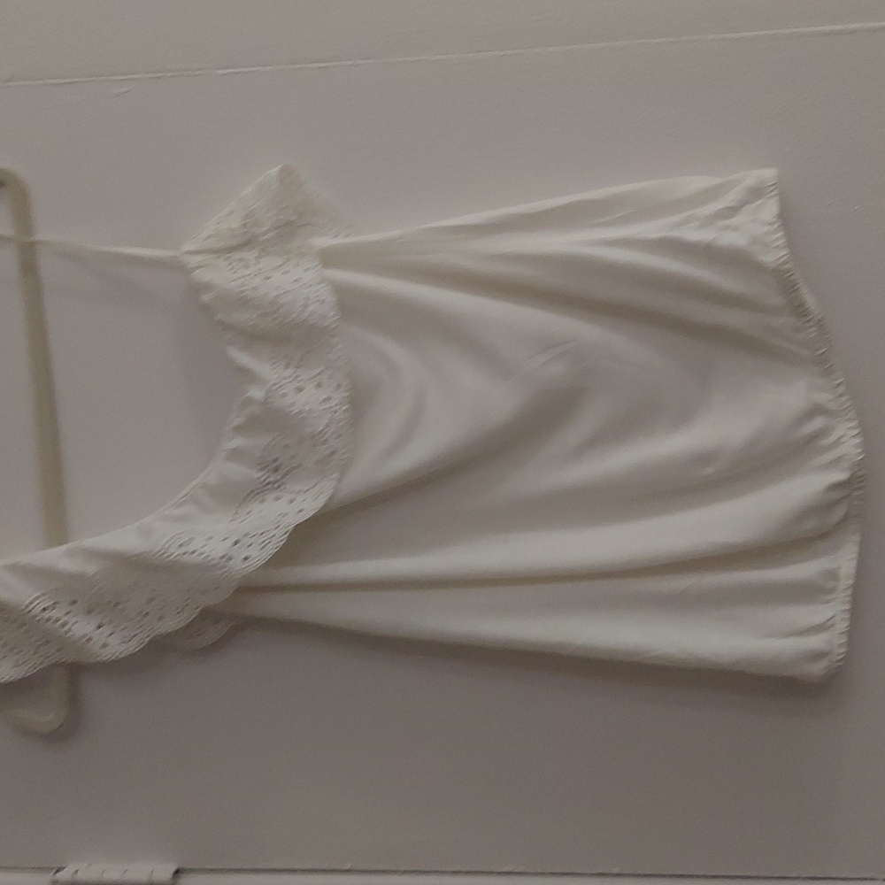 American Eagle White Eyelet One shoulder Peasant Prairie Festival Hippie Top M
